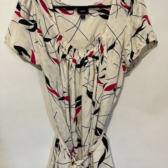 Women's Lightweight Blouse Size 16W - Picture 1 of 4